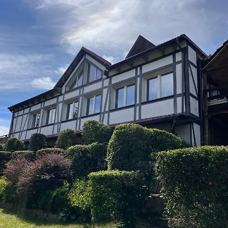 ホームステイ Baryla Sulęczyno