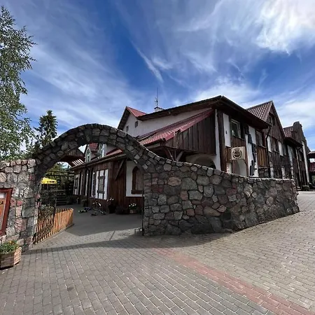 Baryla Homestay *