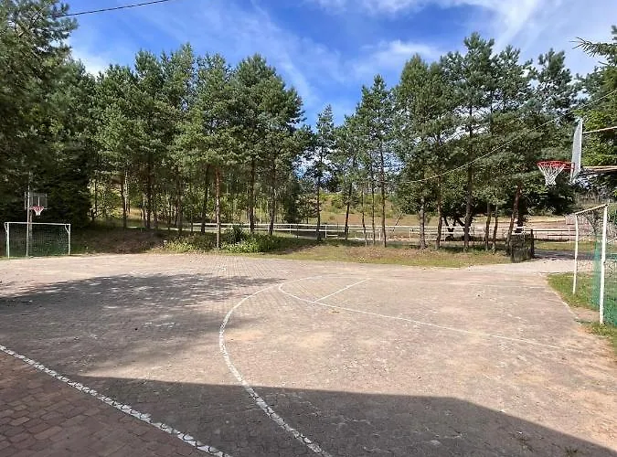 Baryla Privatunterkunft Sulęczyno